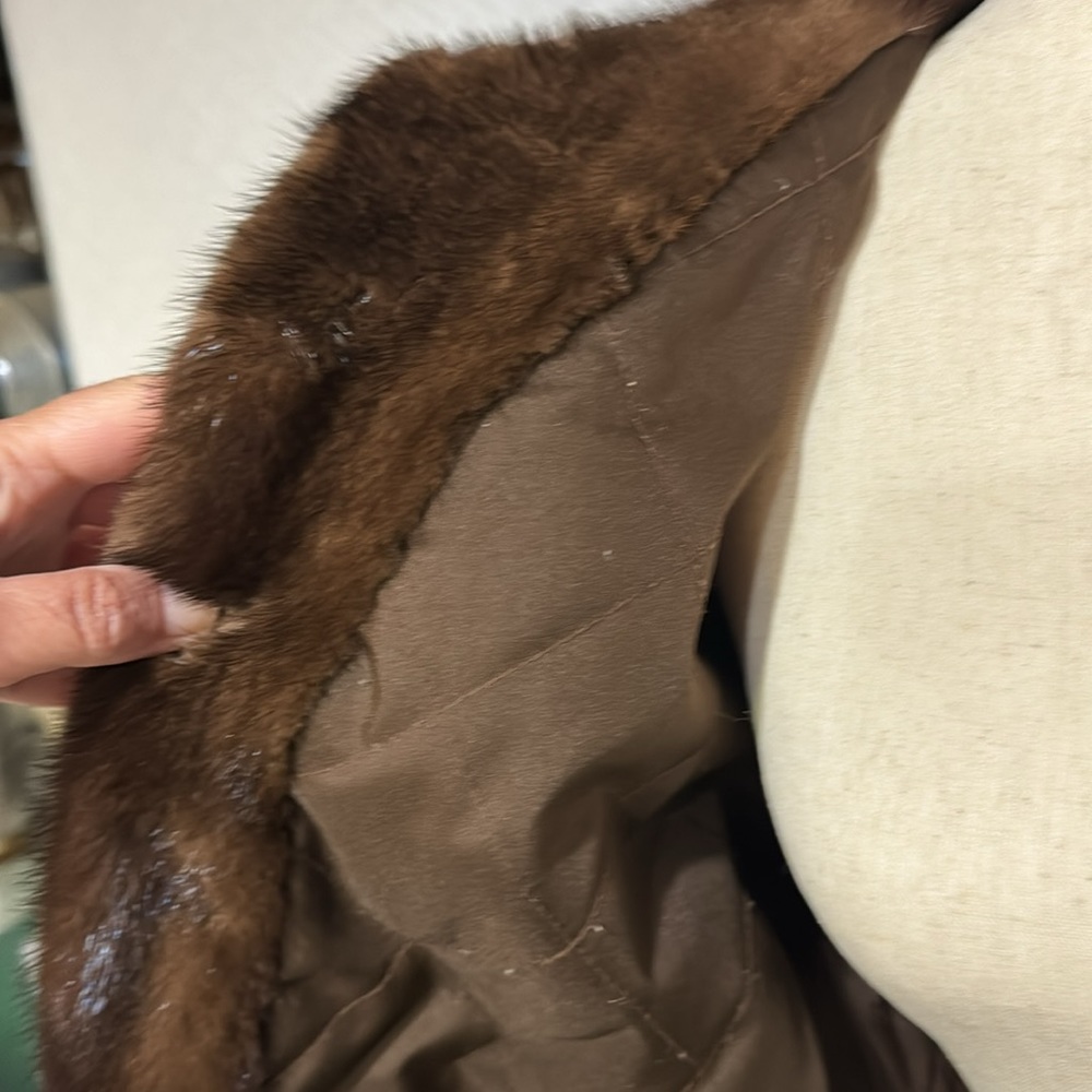 Custom Genuine Mink Lined Jean Jacket XL Pit To Pit 20” Shoulder To Waist 23” - Picture 3 of 9